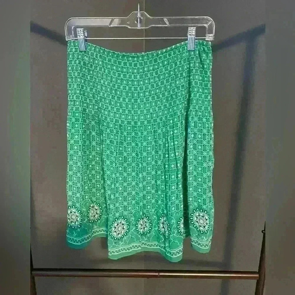 Max Studio women’s green print skirt elastic waist size small - Picture 10 of 11